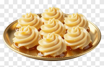 Plate Of Creamy Cupcakes PNG
